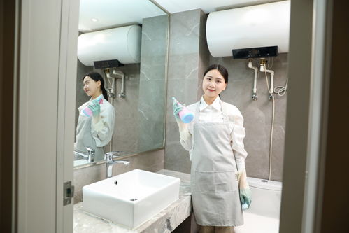 鏡頭下的守護(hù)者 設(shè)圖網(wǎng)中的保潔服務(wù)女性人物攝影